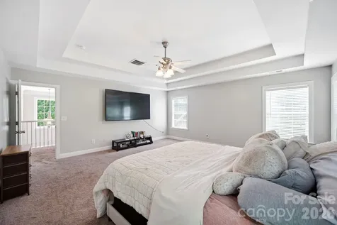 8505 Delamere Lane Charlotte NC 28269