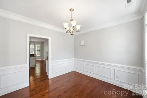8505 Delamere Lane Charlotte NC 28269