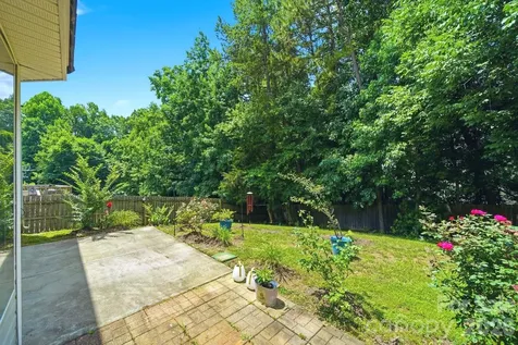 8505 Delamere Lane Charlotte NC 28269