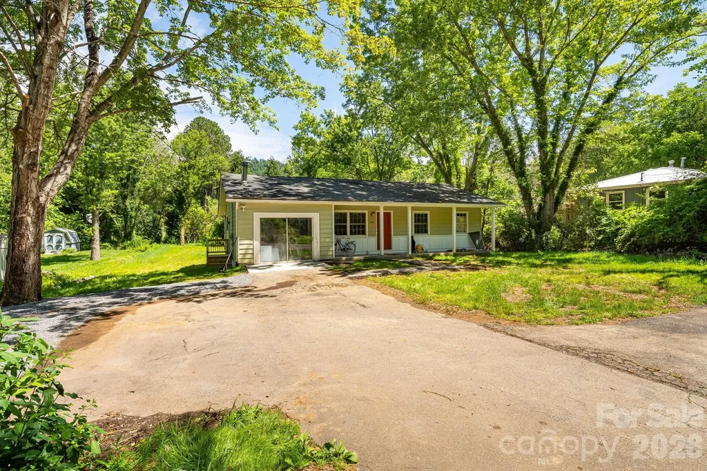468 Beaverdam Road Asheville NC 28804