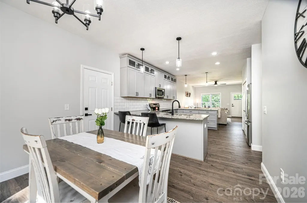 29 Central Avenue Granite Falls NC 28630
