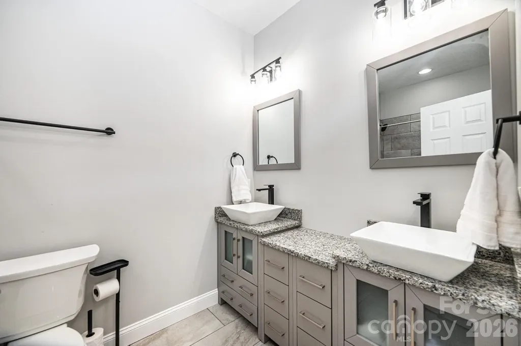 29 Central Avenue Granite Falls NC 28630
