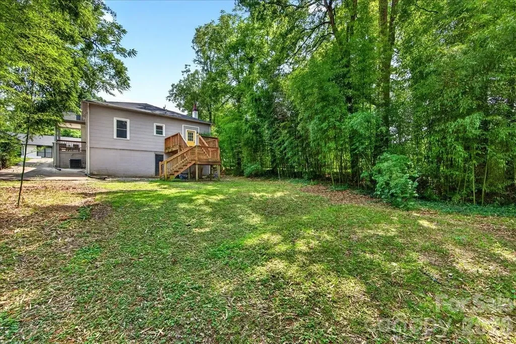 320 E 3rd Avenue Gastonia NC 28054