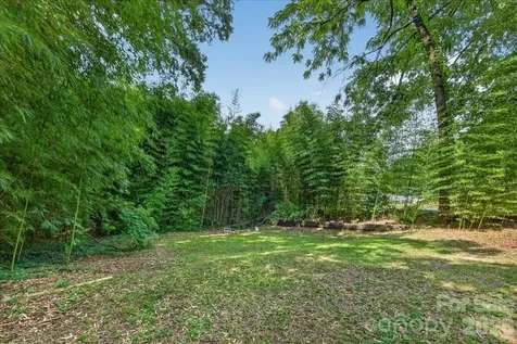 320 E 3rd Avenue Gastonia NC 28054