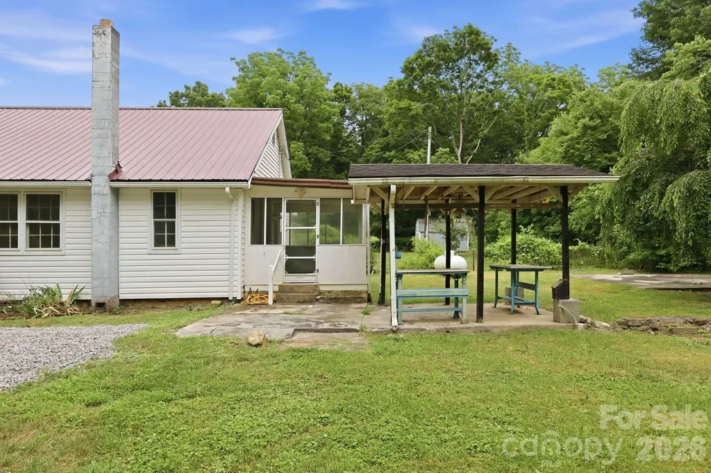 226 Vance Avenue Black Mountain NC 28711