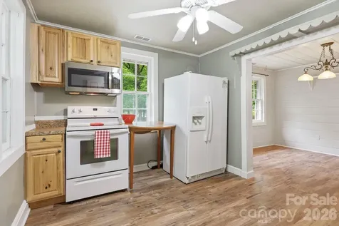 226 Vance Avenue Black Mountain NC 28711