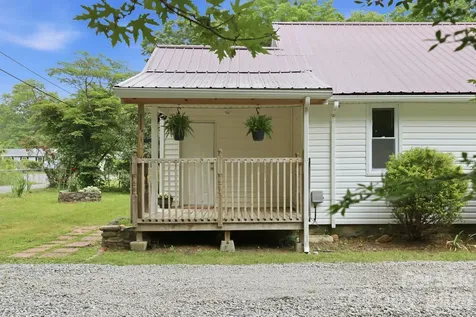 226 Vance Avenue Black Mountain NC 28711