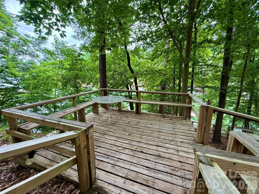 300 Clark Cove Road Statesville NC 28677