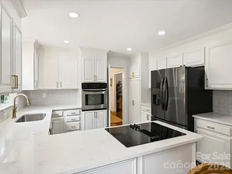 3731 Ashton Drive Charlotte NC 28210
