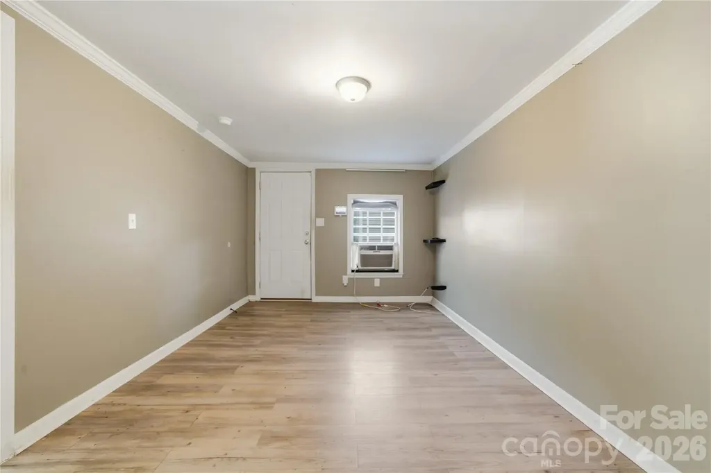 933 Rowan Street Charlotte NC 28208