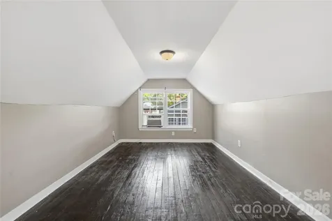 933 Rowan Street Charlotte NC 28208