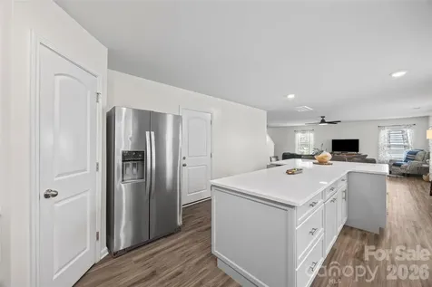 1736 Rhynes Trail Rock Hill SC 29732