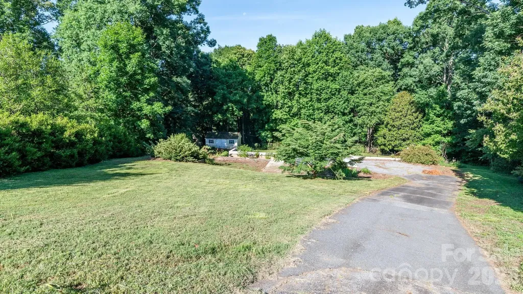 115 Gatwick Court Statesville NC 28677
