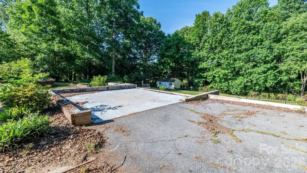 115 Gatwick Court Statesville NC 28677
