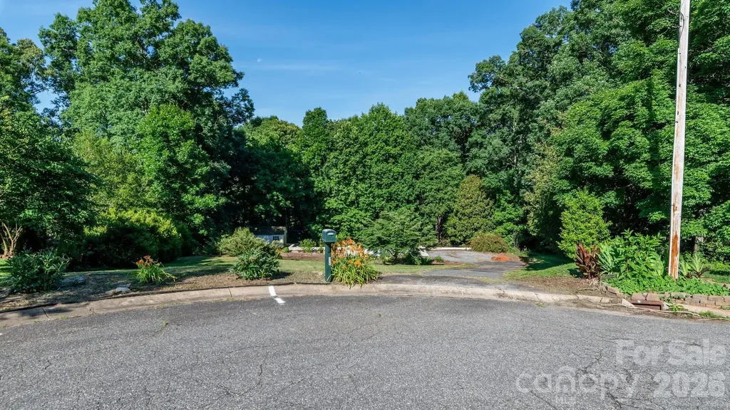 115 Gatwick Court Statesville NC 28677