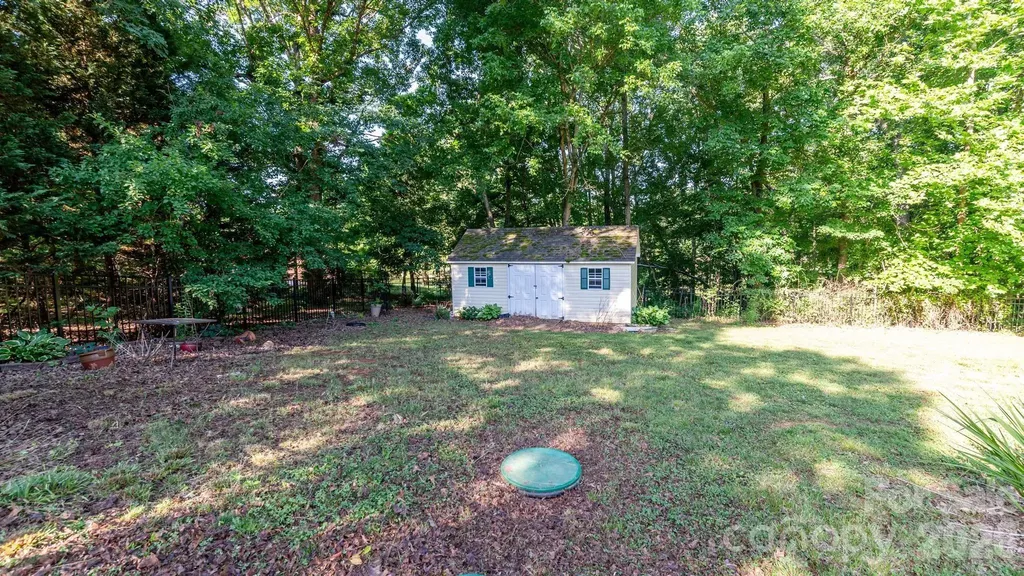 115 Gatwick Court Statesville NC 28677