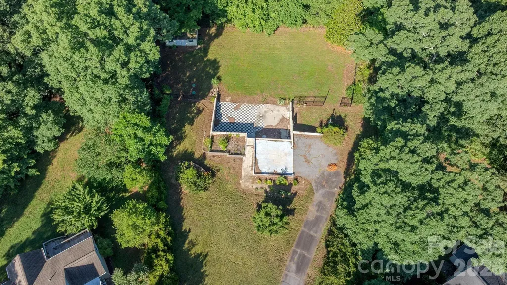 115 Gatwick Court Statesville NC 28677