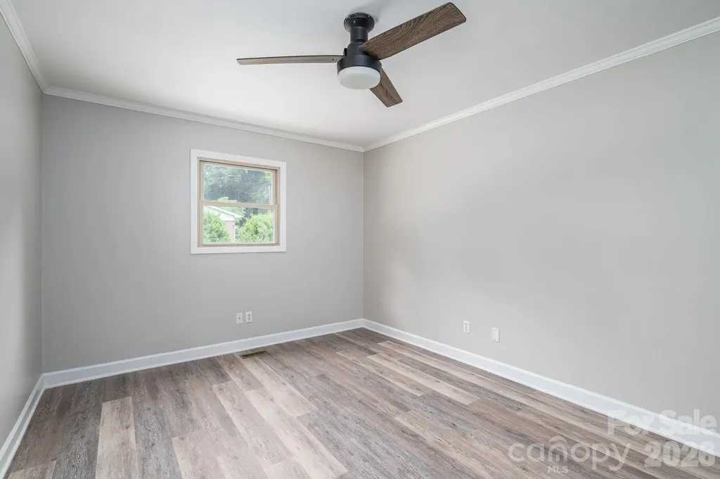626 Dallas Spencer Mtn Road Dallas NC 28034