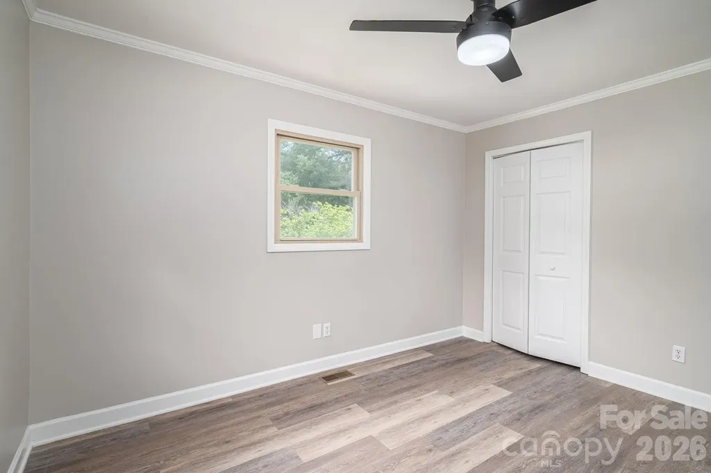 626 Dallas Spencer Mtn Road Dallas NC 28034