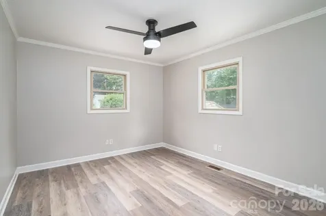 626 Dallas Spencer Mtn Road Dallas NC 28034