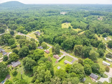 626 Dallas Spencer Mtn Road Dallas NC 28034