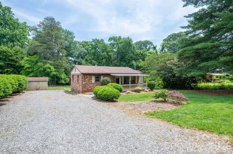 626 Dallas Spencer Mtn Road Dallas NC 28034