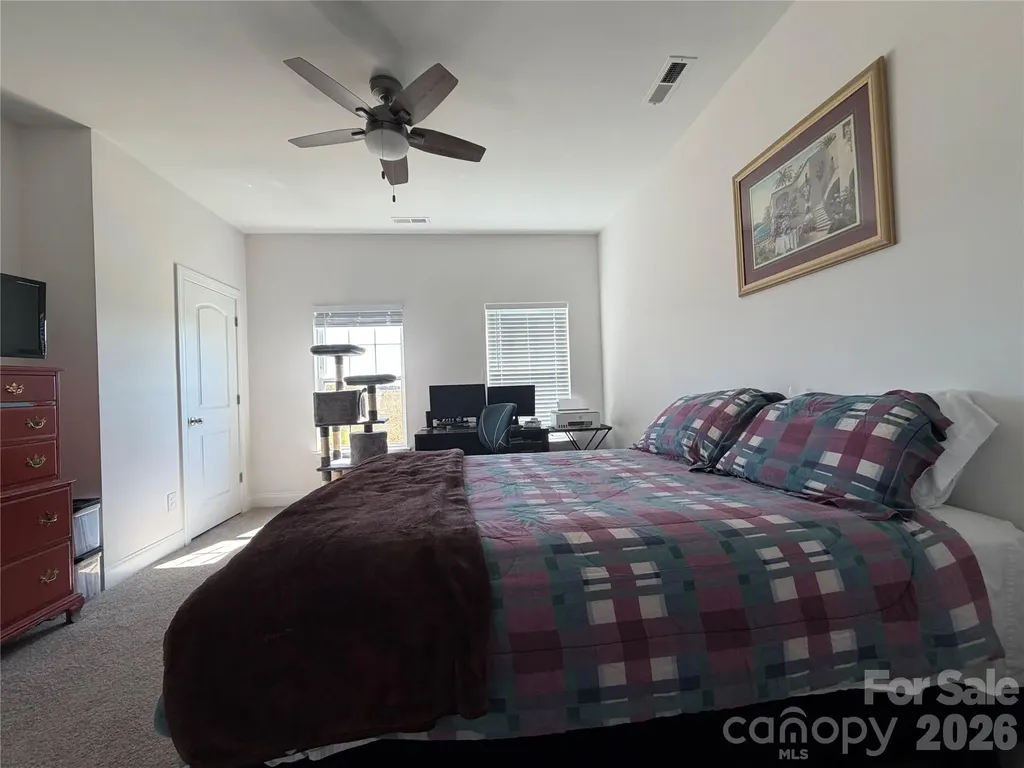 2125 24th Street Lane SE Hickory NC 28602
