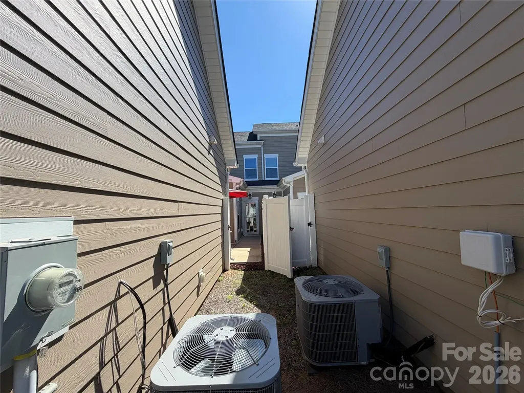 2125 24th Street Lane SE Hickory NC 28602