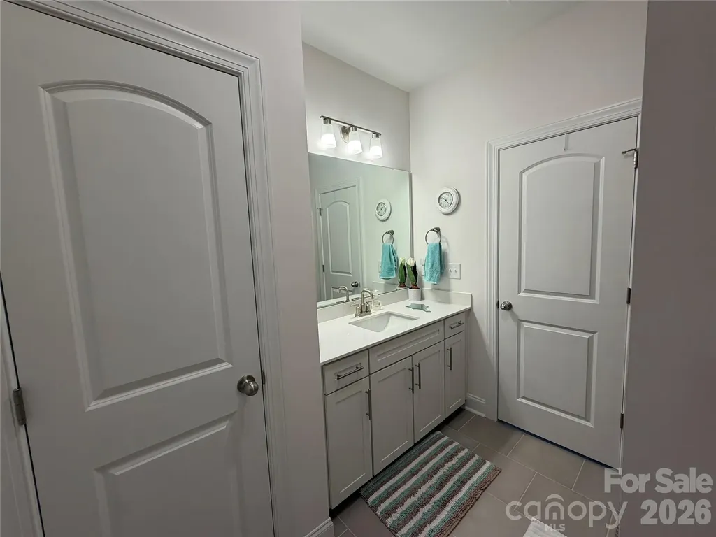 2125 24th Street Lane SE Hickory NC 28602