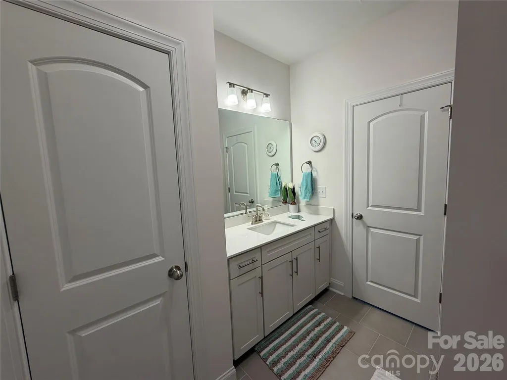 2125 24th Street Lane SE Hickory NC 28602