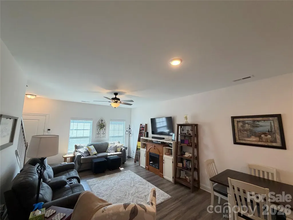 2125 24th Street Lane SE Hickory NC 28602