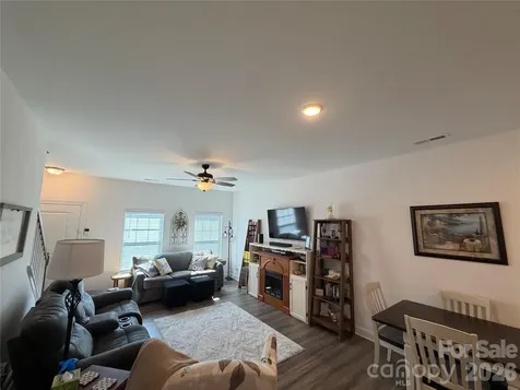 2125 24th Street Lane SE Hickory NC 28602