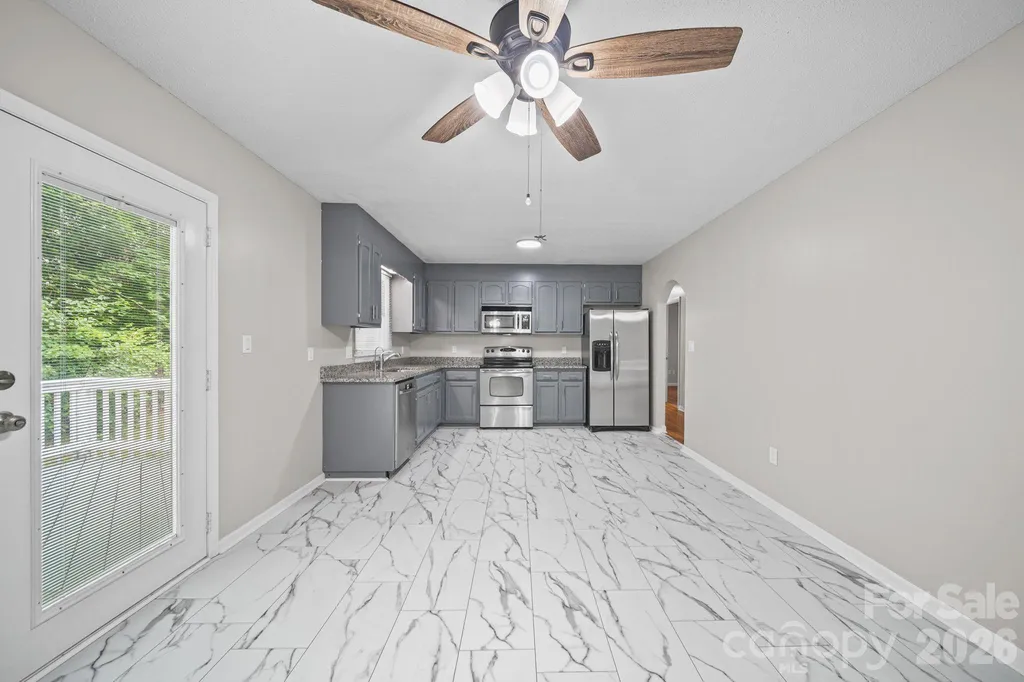 5719 Lewis Road Gastonia NC 28052