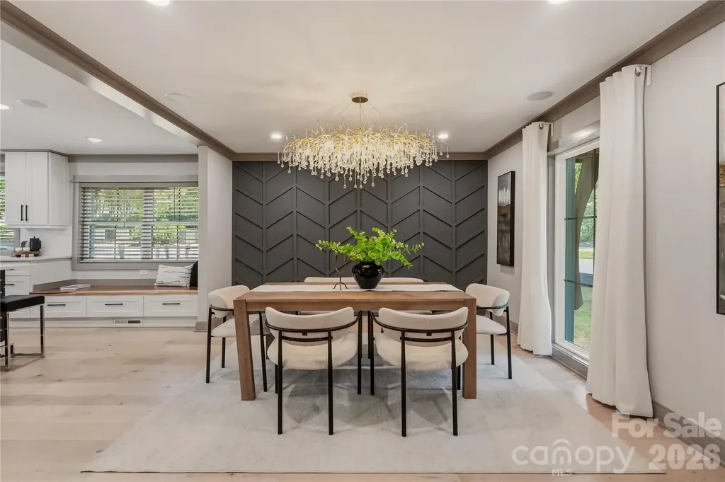 2919 Colony Road Charlotte NC 28211