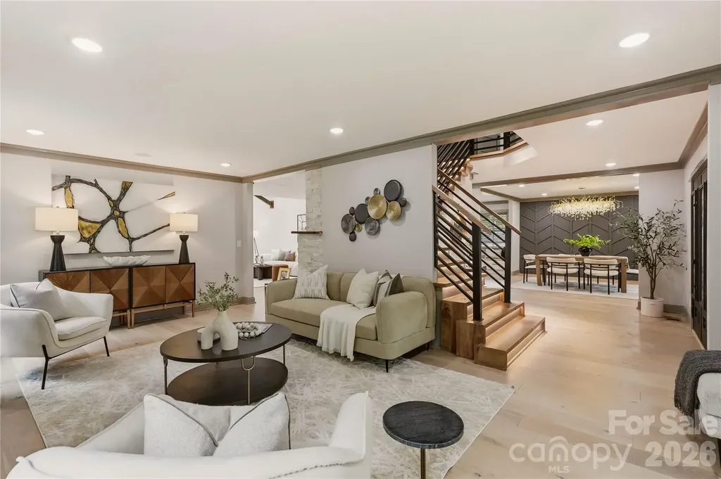 2919 Colony Road Charlotte NC 28211