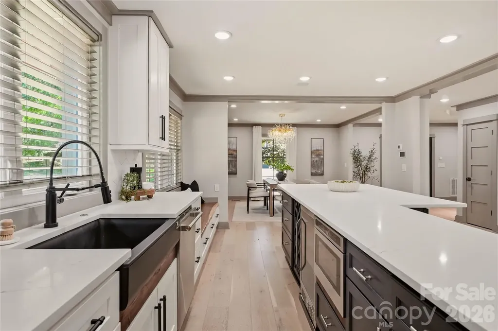 2919 Colony Road Charlotte NC 28211
