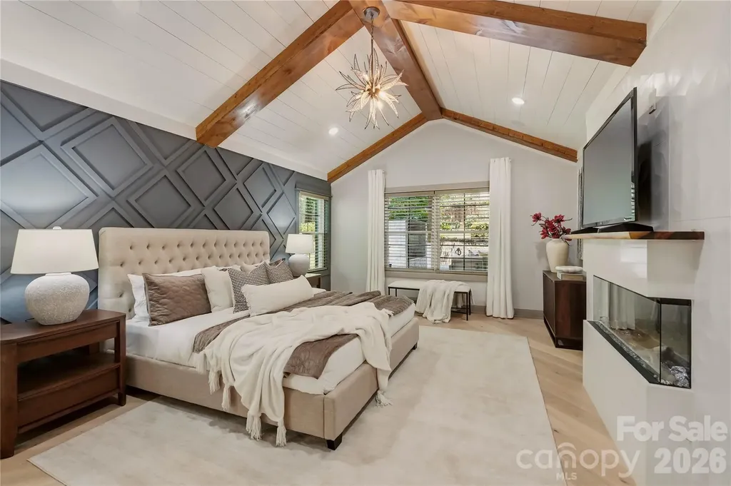 2919 Colony Road Charlotte NC 28211