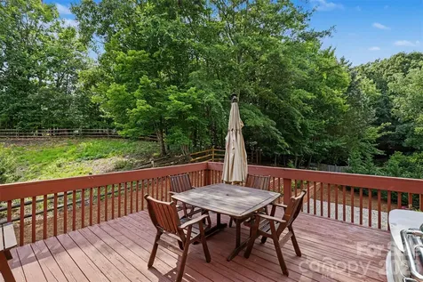 104 Southern Cross Lane Matthews NC 28105