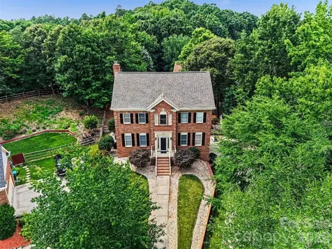 104 Southern Cross Lane Matthews NC 28105