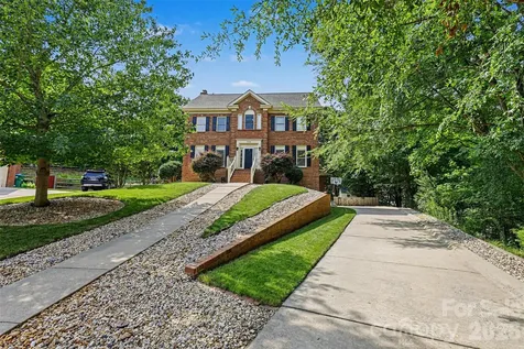 104 Southern Cross Lane Matthews NC 28105