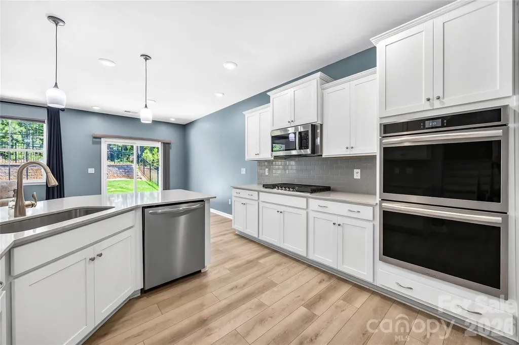 193 Abersham Drive Mooresville NC 28115