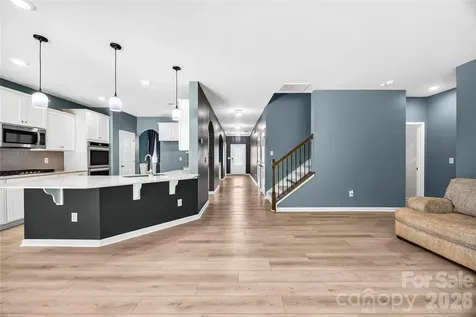 193 Abersham Drive Mooresville NC 28115