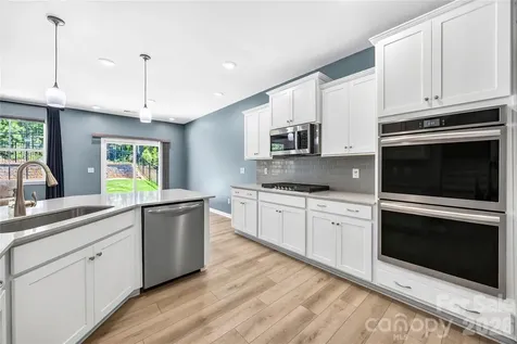 193 Abersham Drive Mooresville NC 28115