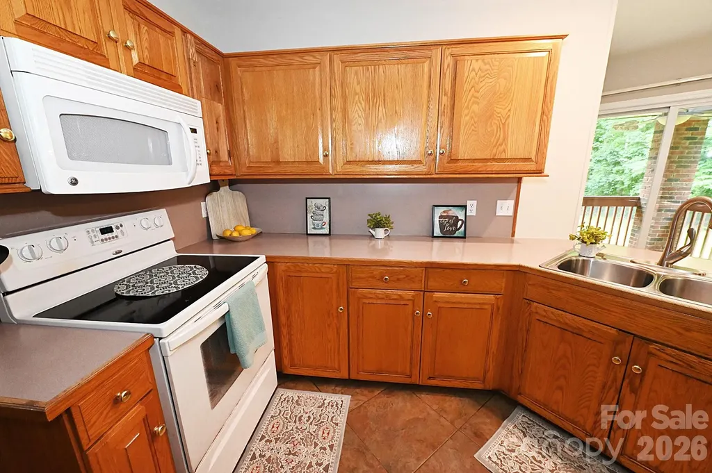 1035 E 24th Street Newton NC 28658