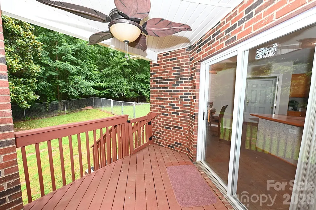 1035 E 24th Street Newton NC 28658