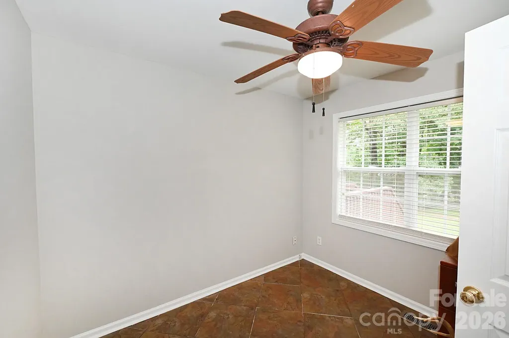 1035 E 24th Street Newton NC 28658