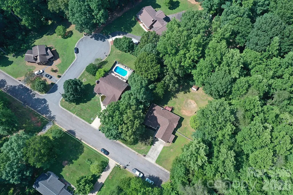 1035 E 24th Street Newton NC 28658