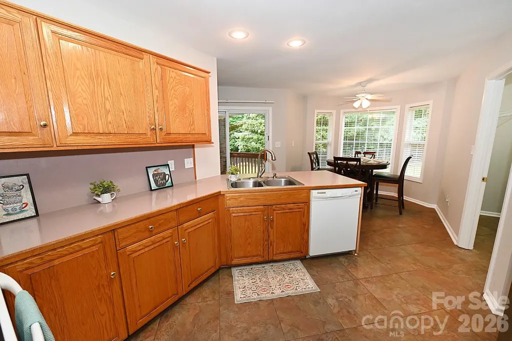 1035 E 24th Street Newton NC 28658