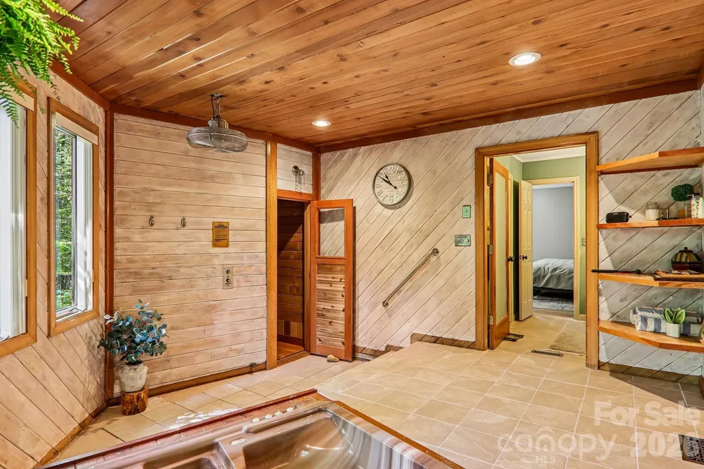 2291 Little River Road Hendersonville NC 28739