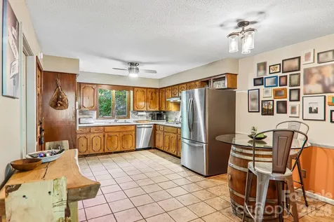 2291 Little River Road Hendersonville NC 28739